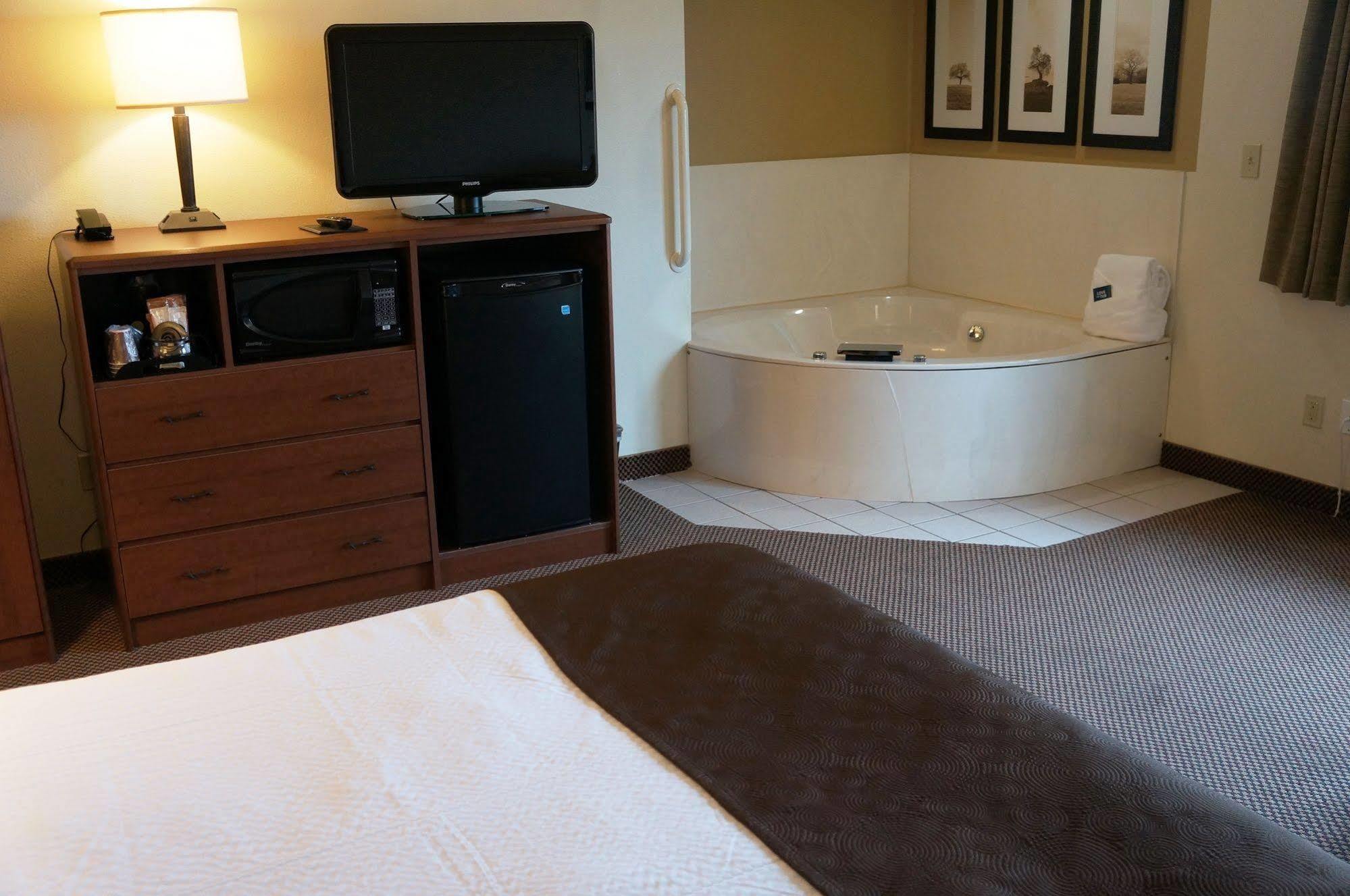 Americinn By Wyndham Near Superior 2*